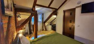 Гостевой дом Casa Crown Брашов Двухместный номер с 1 кроватью и балконом-9